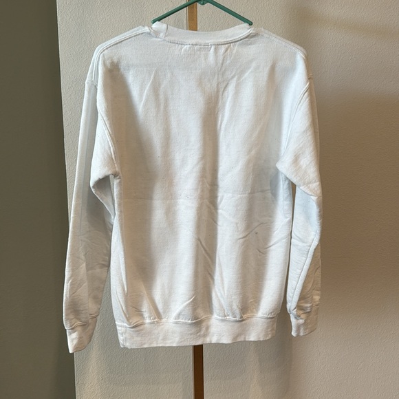 White sweatshirt - Picture 2 of 2